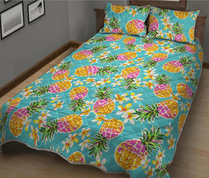 Aloha Summer Pineapple Pattern Print Quilt Bed Set