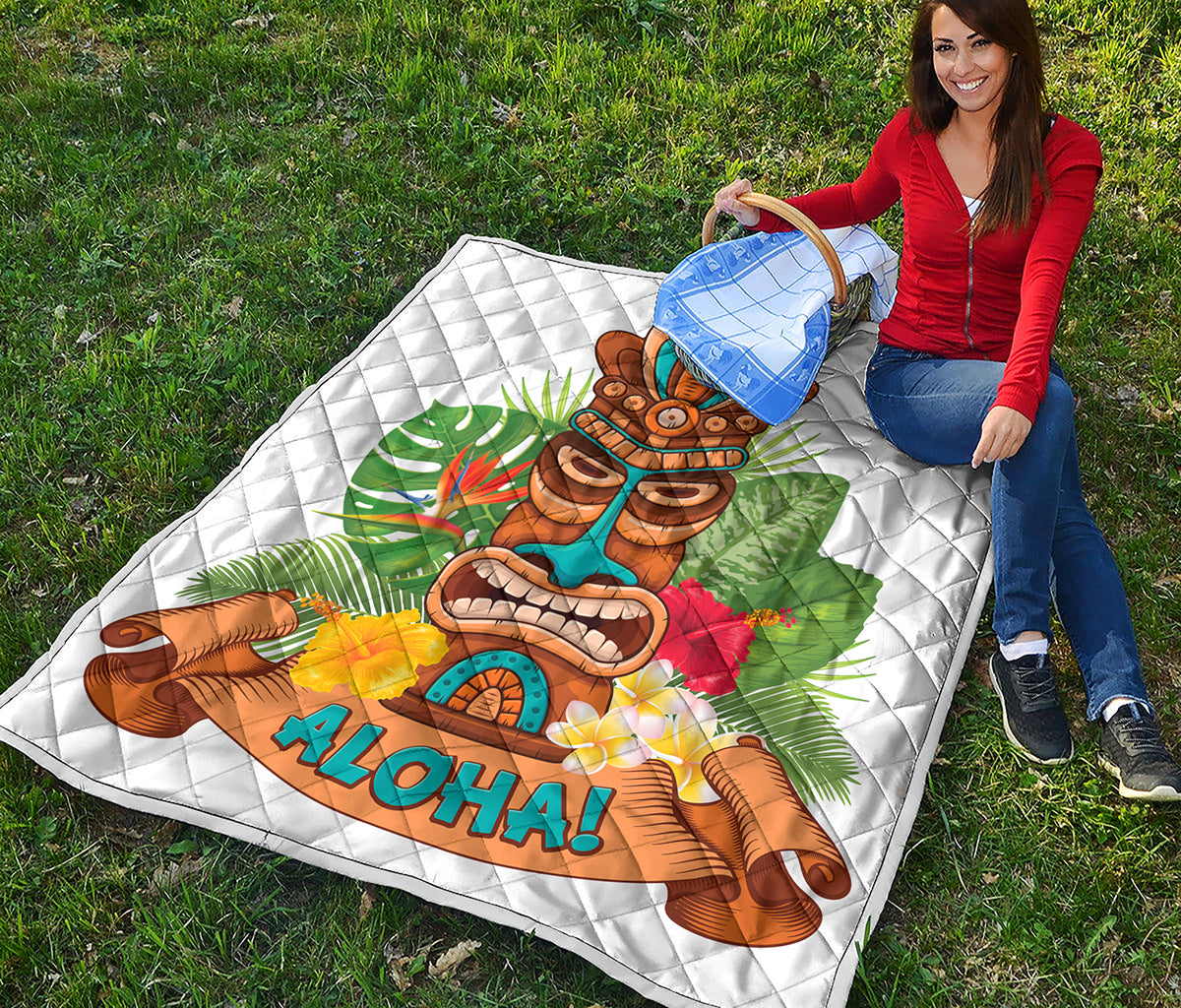 Aloha Tiki Print Quilt