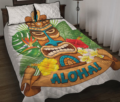 Aloha Tiki Print Quilt Bed Set