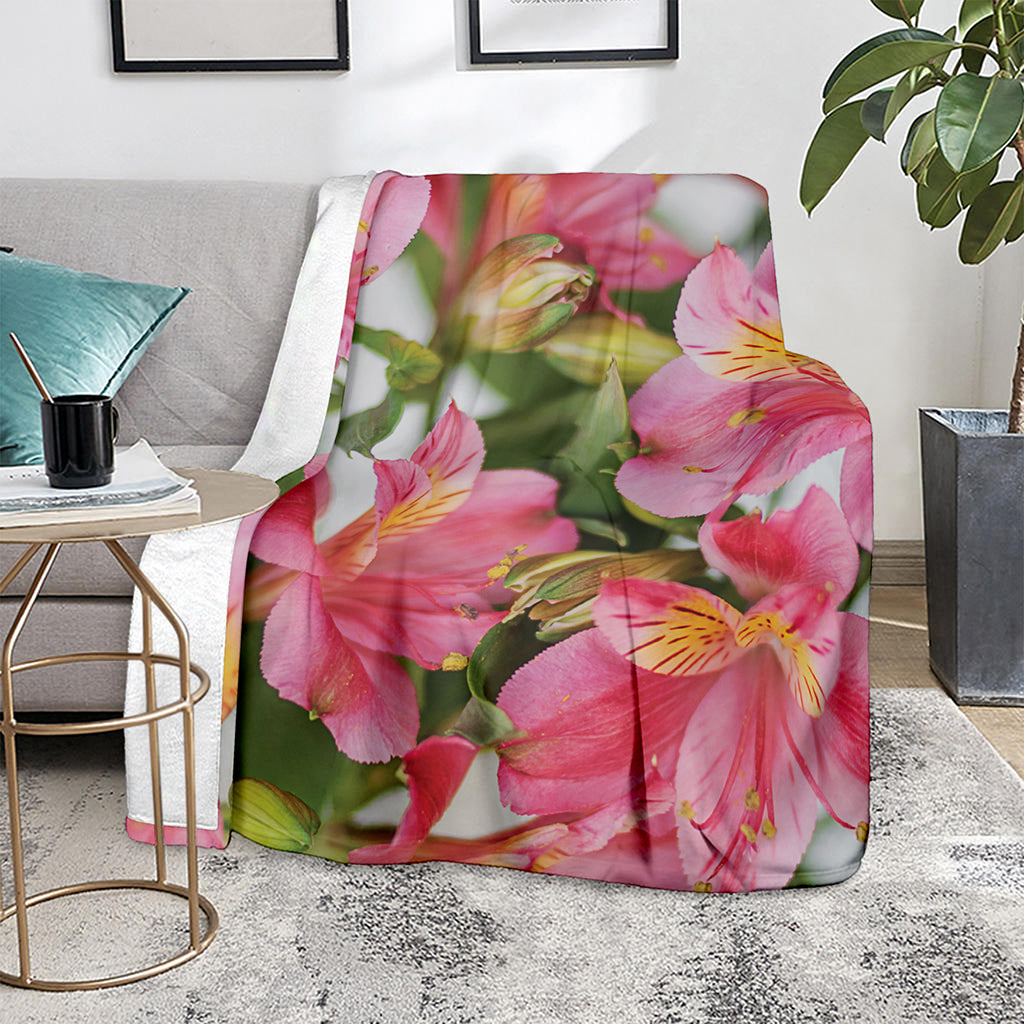 Alstroemeria Flower Print Blanket