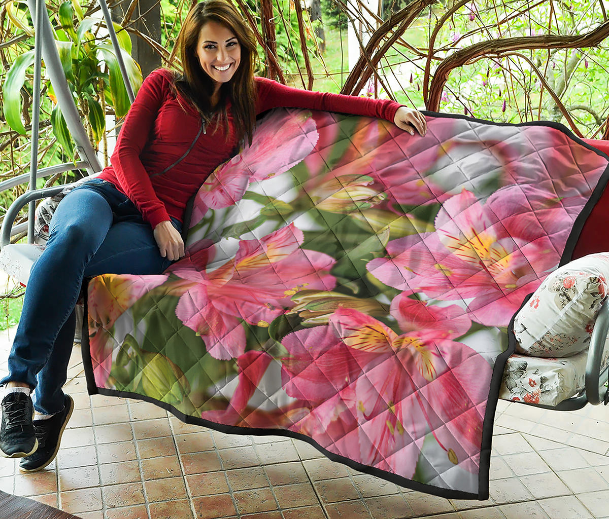 Alstroemeria Flower Print Quilt