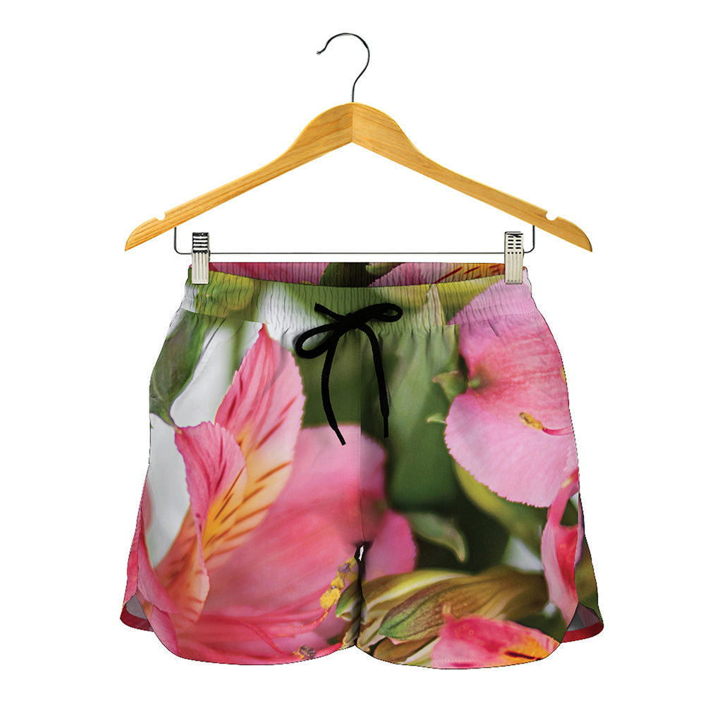 Alstroemeria Flower Print Women's Shorts