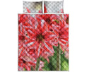 Amaryllis Flower Print Quilt Bed Set