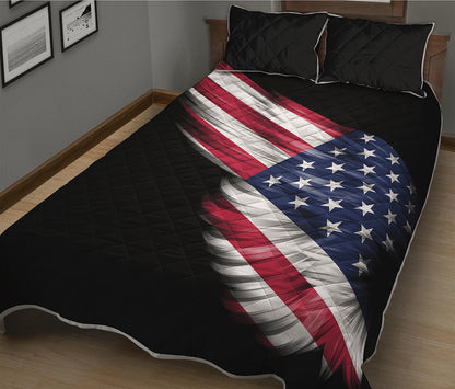 American Flag Wing Print Quilt Bed Set
