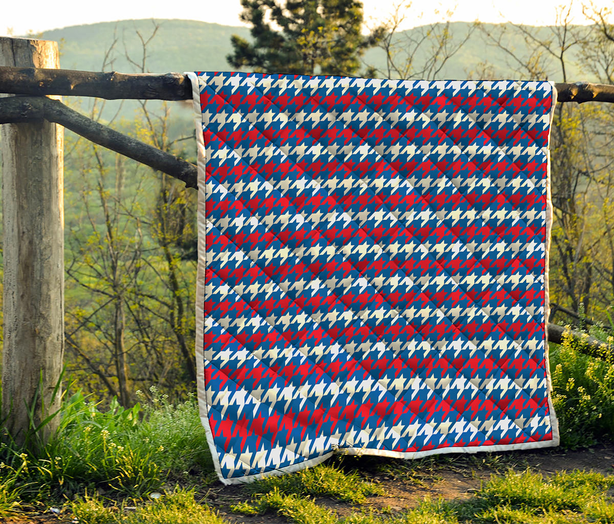 American Houndstooth Pattern Print Quilt