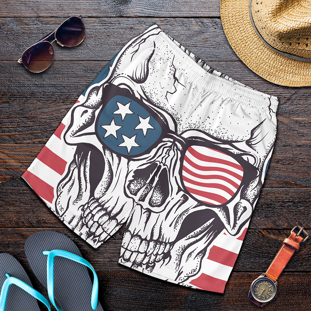 American Skull With Sunglasses Print Men's Shorts