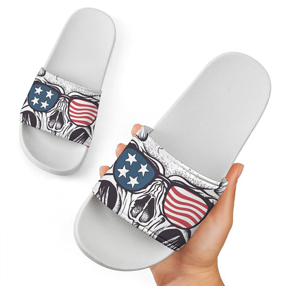 American Skull With Sunglasses Print White Slide Sandals