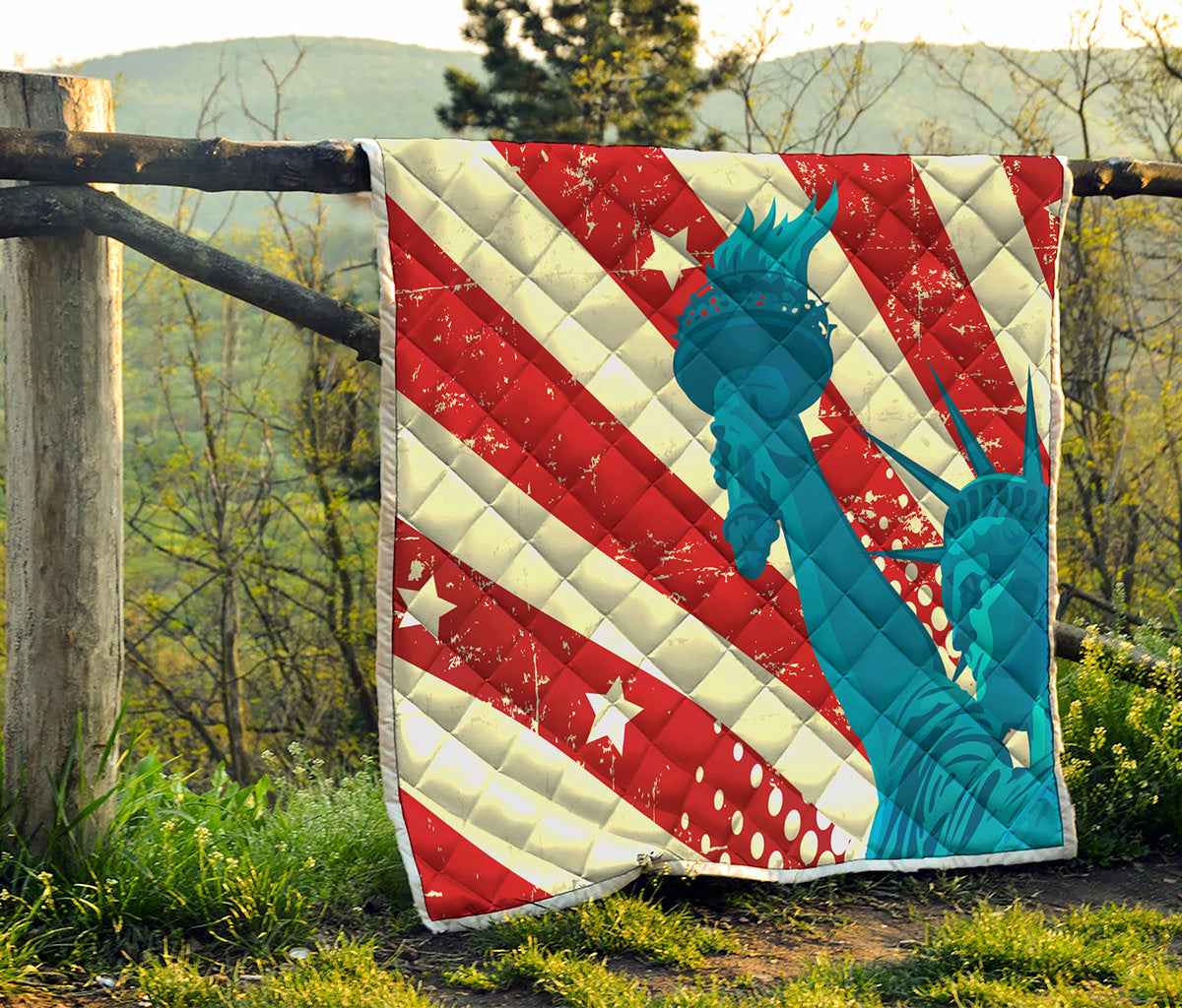 American Statue of Liberty Print Quilt