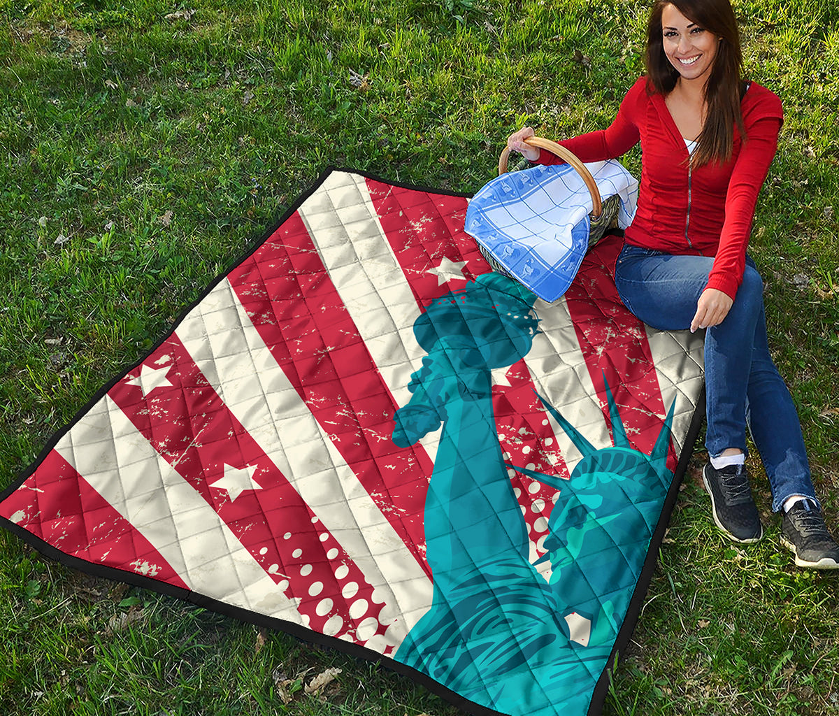 American Statue of Liberty Print Quilt