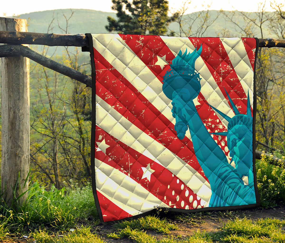 American Statue of Liberty Print Quilt