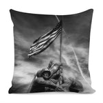 American War Memorial Print Pillow Cover