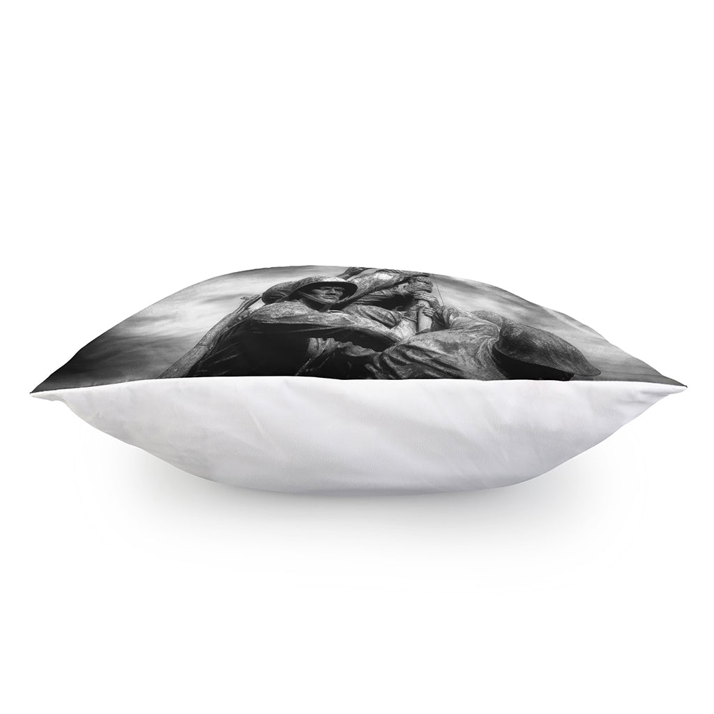 American War Memorial Print Pillow Cover