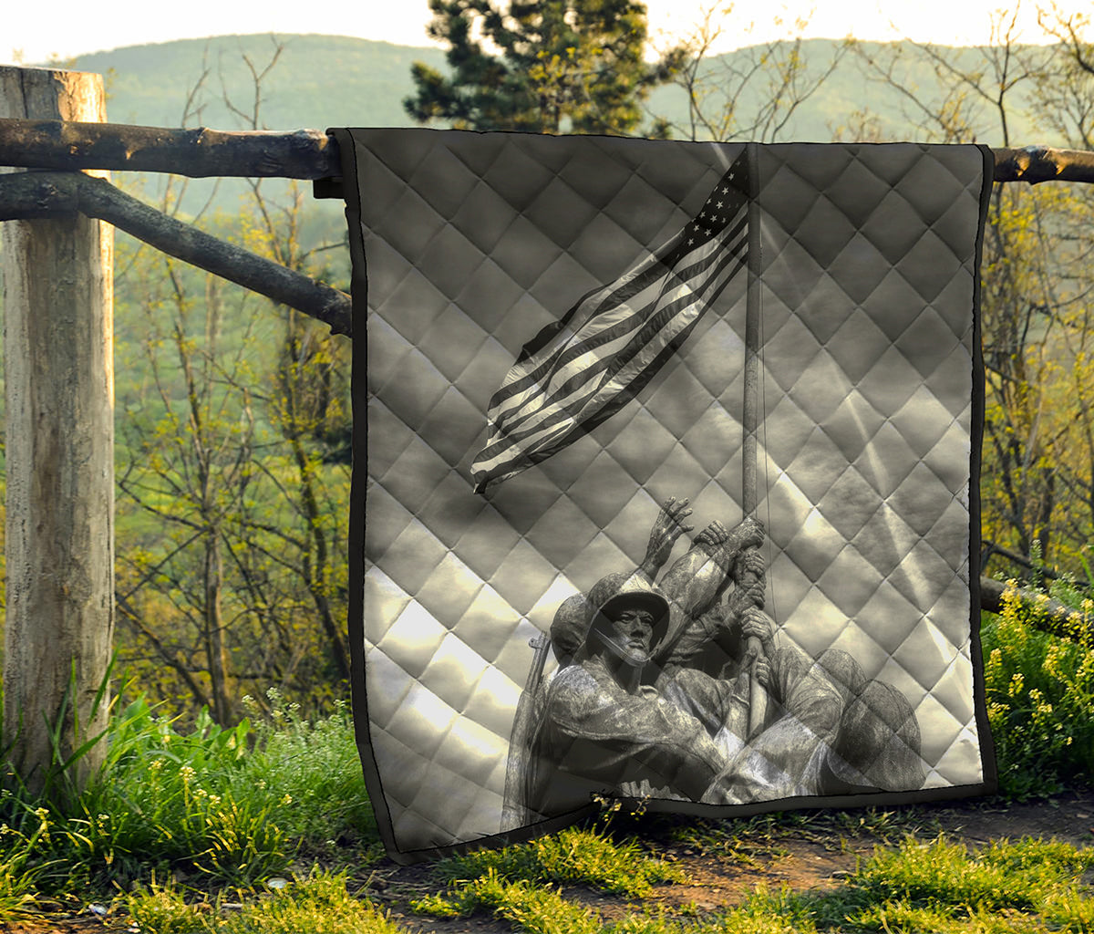 American War Memorial Print Quilt