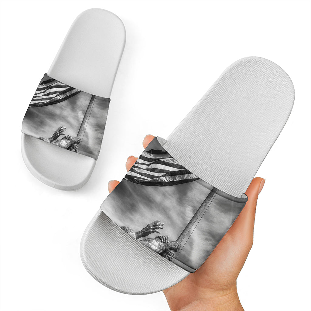 American War Memorial Print White Slide Sandals