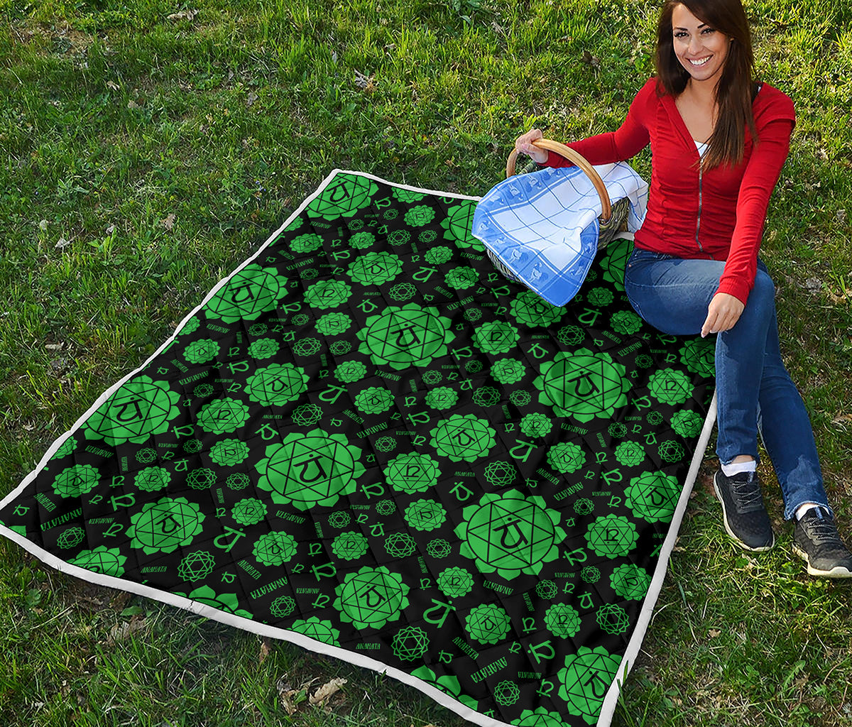 Anahata Chakra Pattern Print Quilt
