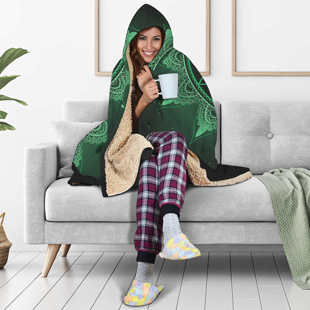 Anahata Chakra Symbol Print Hooded Blanket