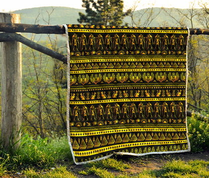 Ancient Egyptian Pattern Print Quilt