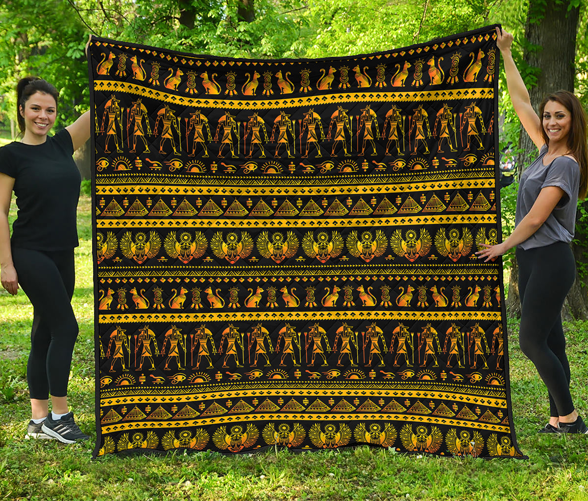 Ancient Egyptian Pattern Print Quilt