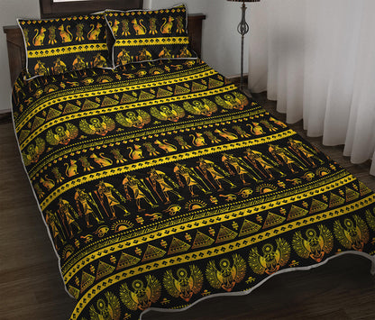 Ancient Egyptian Pattern Print Quilt Bed Set