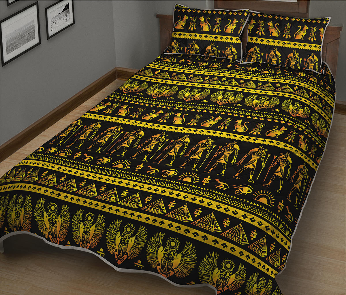 Ancient Egyptian Pattern Print Quilt Bed Set
