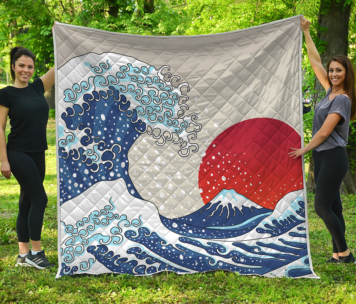 Ancient Great Japanese Wave Print Quilt