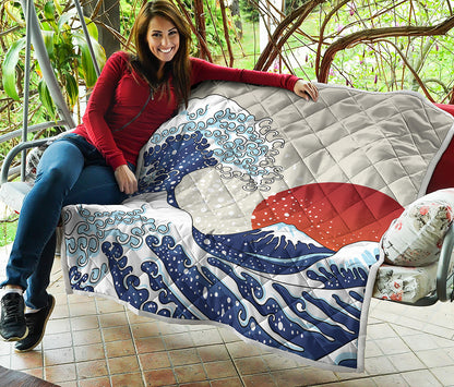 Ancient Great Japanese Wave Print Quilt