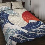 Ancient Great Japanese Wave Print Quilt Bed Set