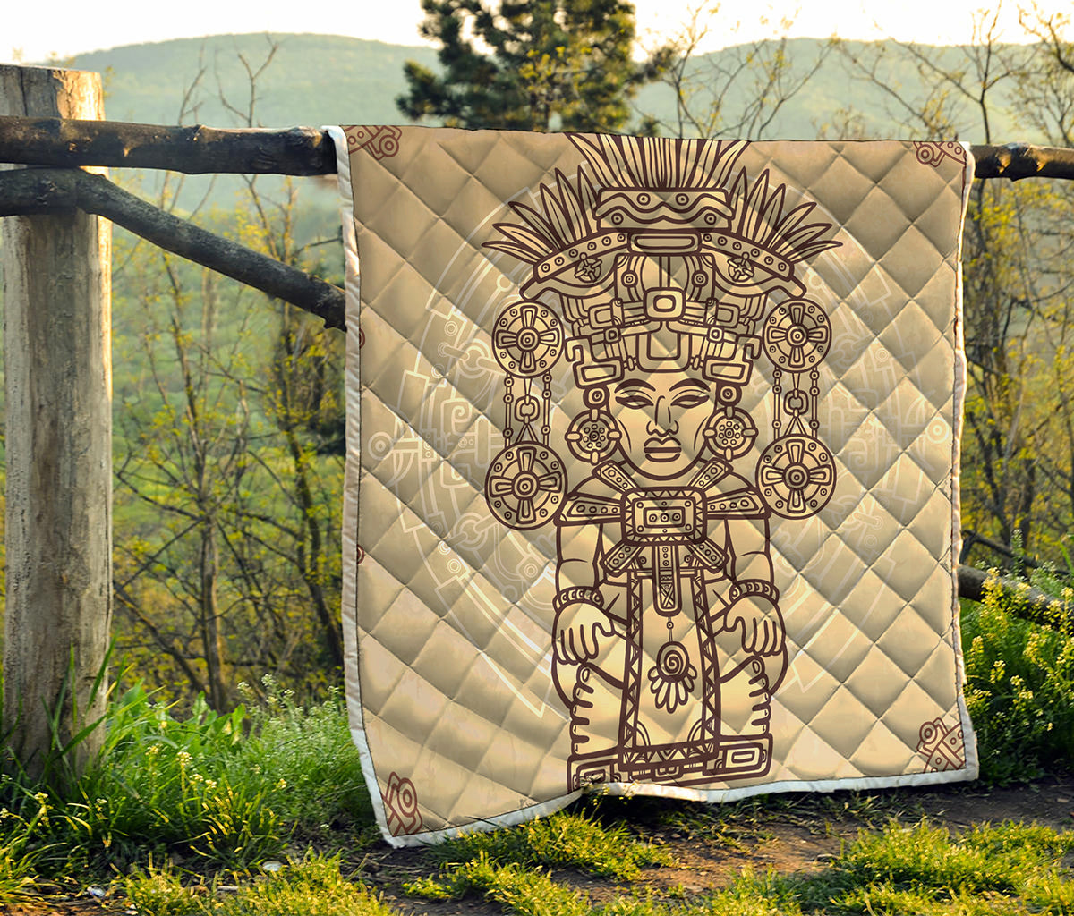 Ancient Mayan Statue Print Quilt
