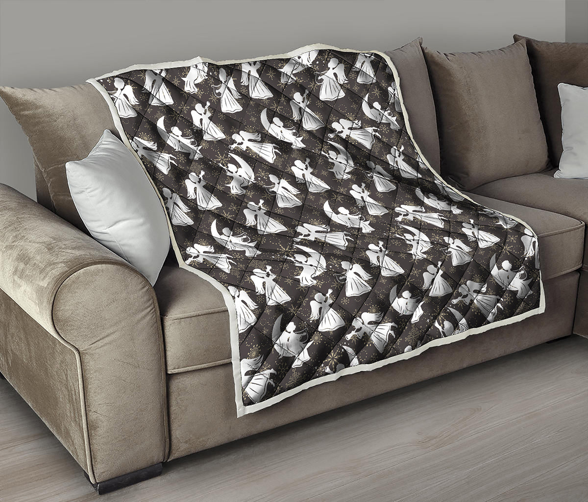 Angel And Snowflake Pattern Print Quilt