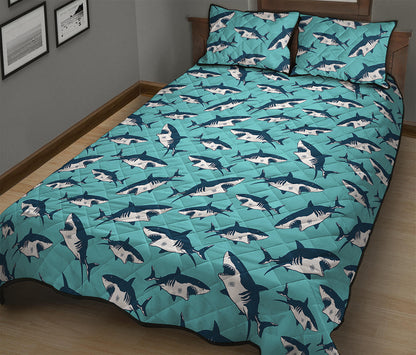 Angry Shark Pattern Print Quilt Bed Set