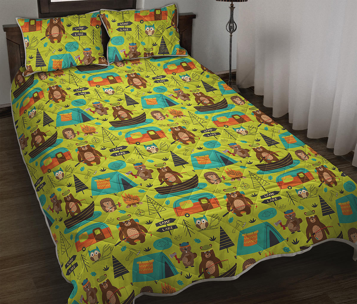 Animal Camping Pattern Print Quilt Bed Set