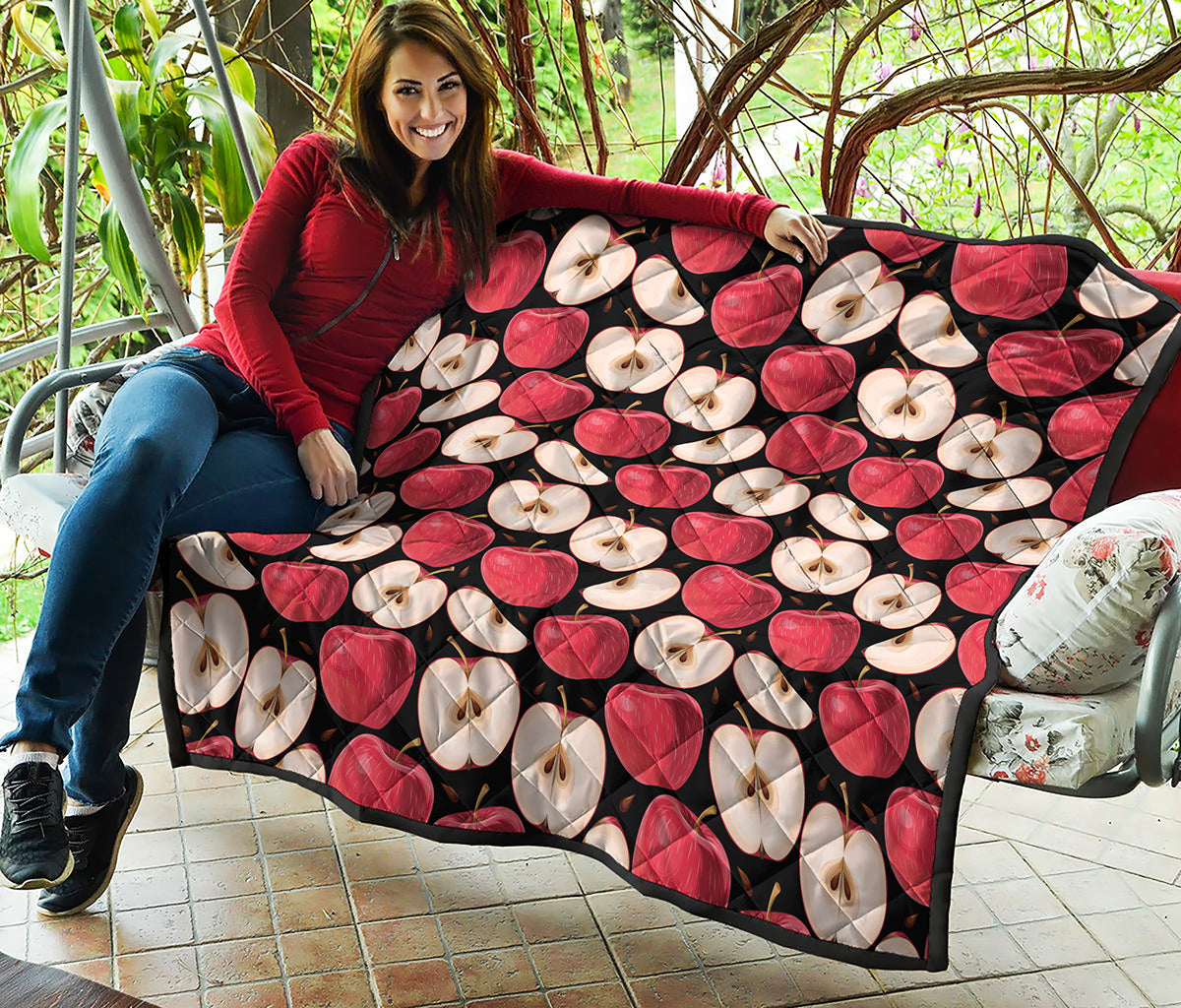 Apple Pattern Print Quilt