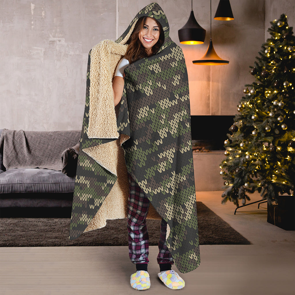 Army Camouflage Knitted Pattern Print Hooded Blanket
