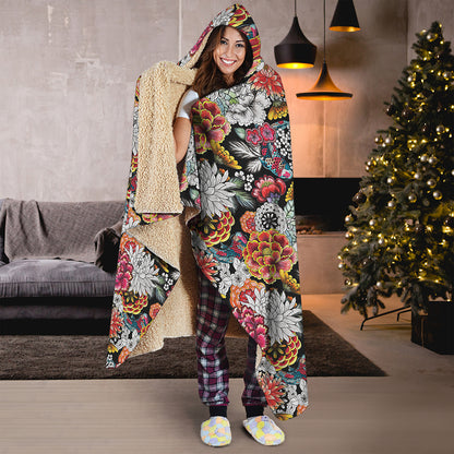 Asian Chrysanthemum Pattern Print Hooded Blanket
