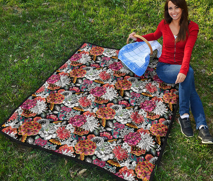 Asian Chrysanthemum Pattern Print Quilt