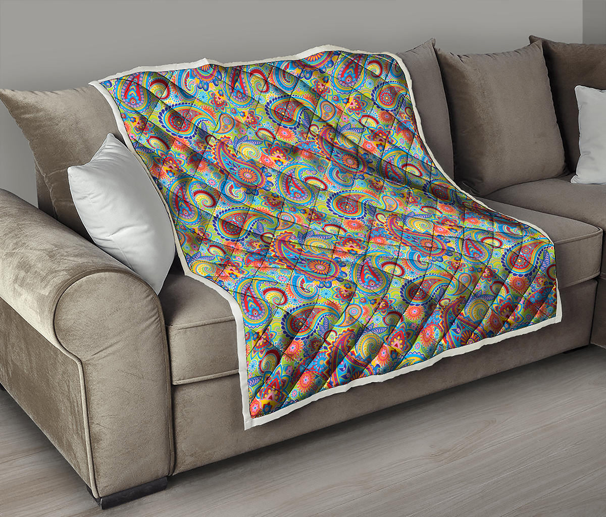 Asian Paisley Pattern Print Quilt