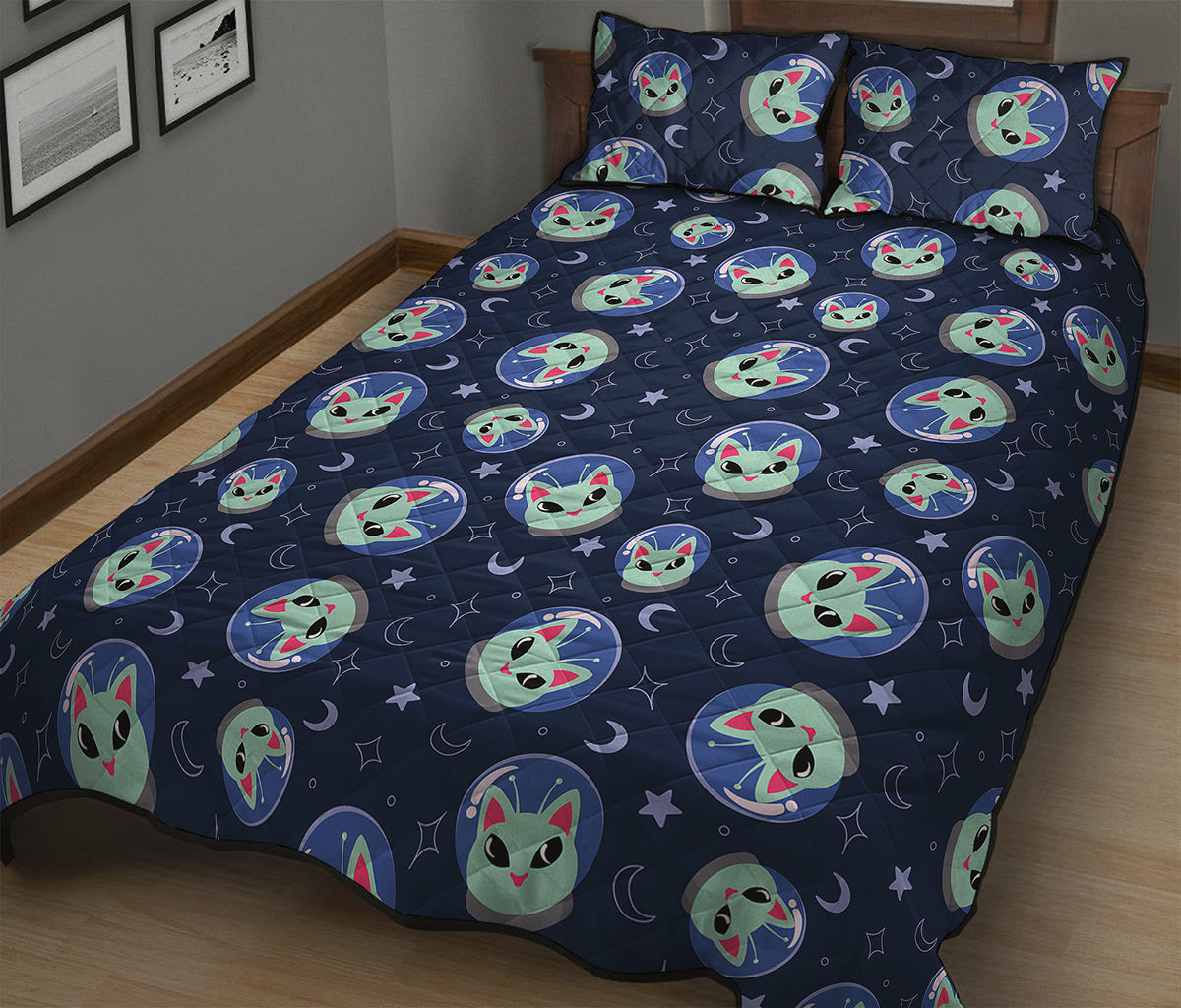 Astronaut Alien Cat Print Quilt Bed Set