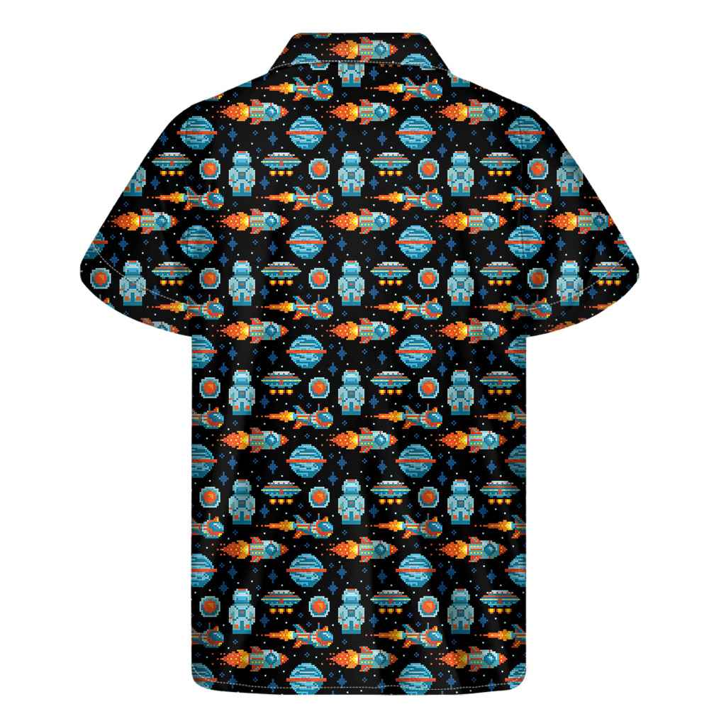 Astronaut And Space Pixel Pattern Print Men's Short Sleeve Shirt