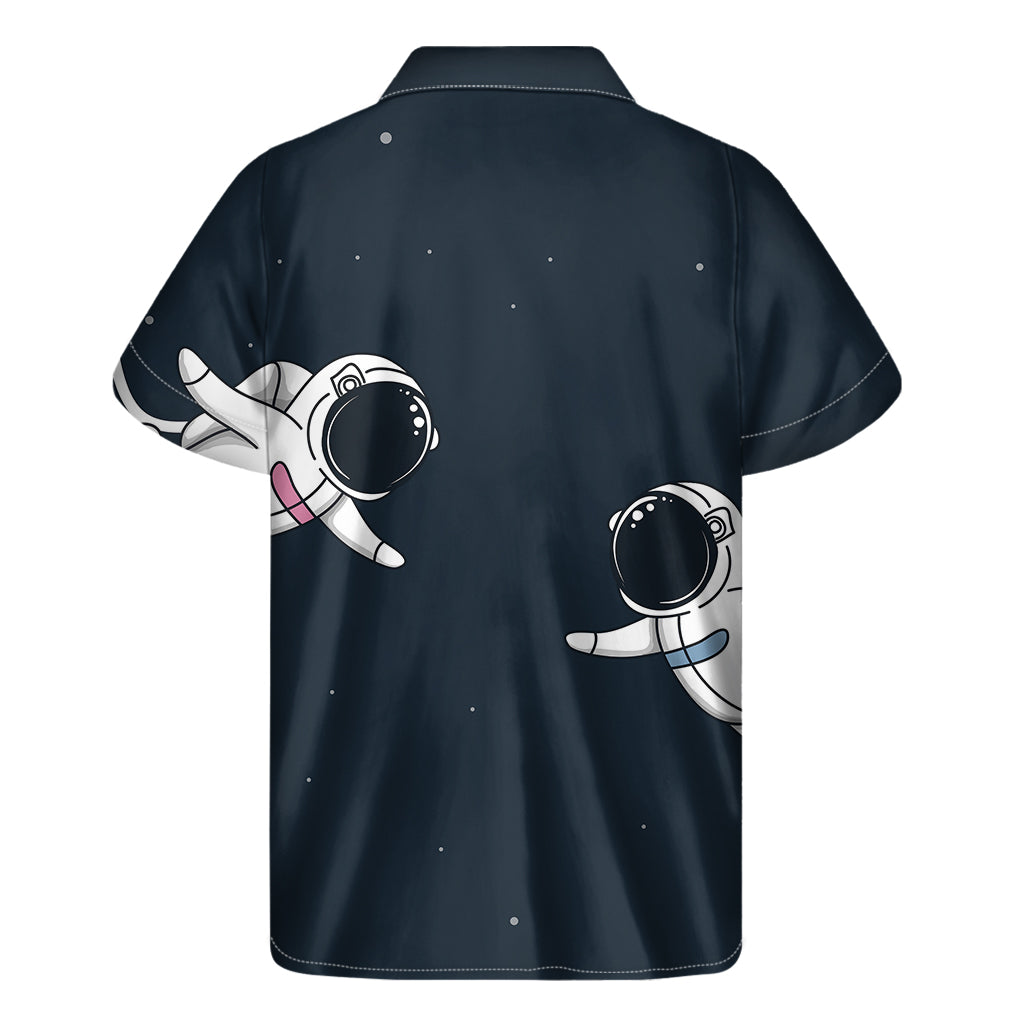 Astronaut Couple In Space Print Men's Short Sleeve Shirt