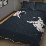 Astronaut Couple In Space Print Quilt Bed Set