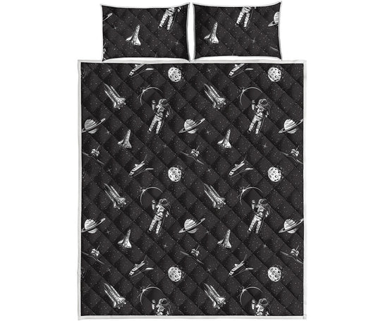 Astronaut In Space Pattern Print Quilt Bed Set