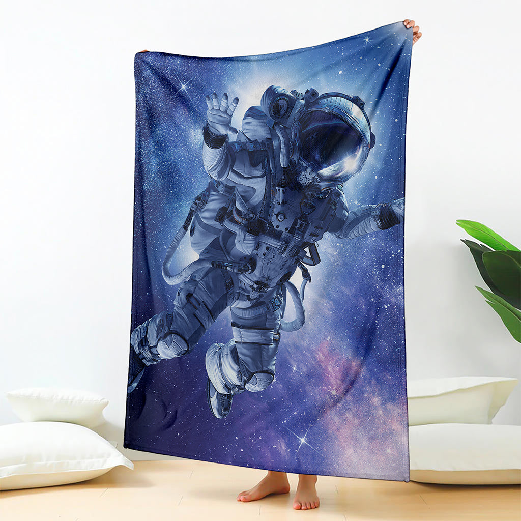 Astronaut On Space Mission Print Blanket