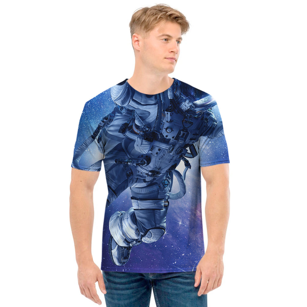 Astronaut On Space Mission Print Men's T-Shirt