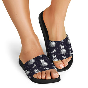 Astronaut Pug In Space Pattern Print Black Slide Sandals