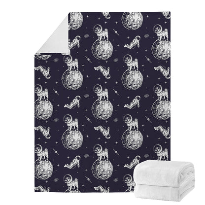 Astronaut Pug In Space Pattern Print Blanket