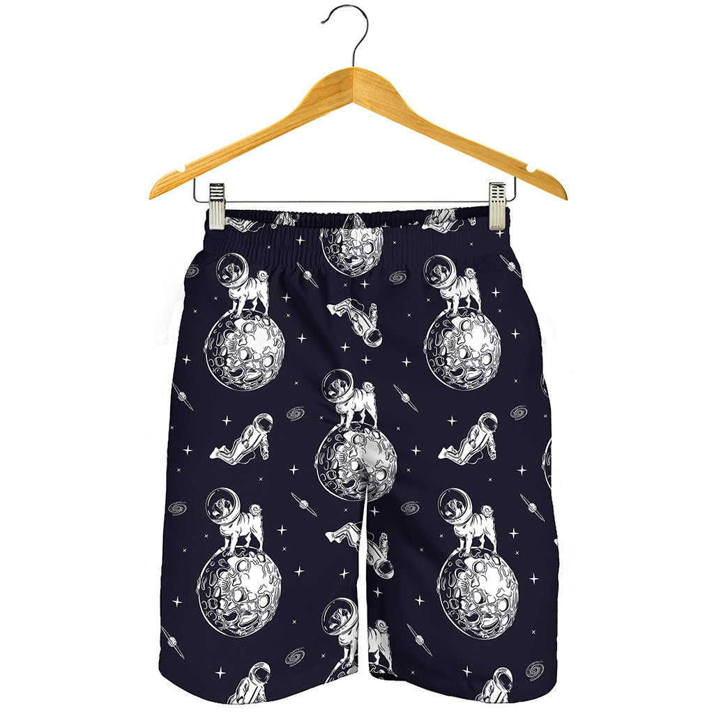 Astronaut Pug In Space Pattern Print Men's Shorts