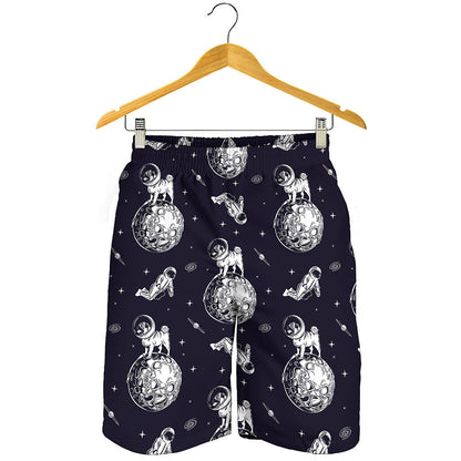 Astronaut Pug In Space Pattern Print Men's Shorts