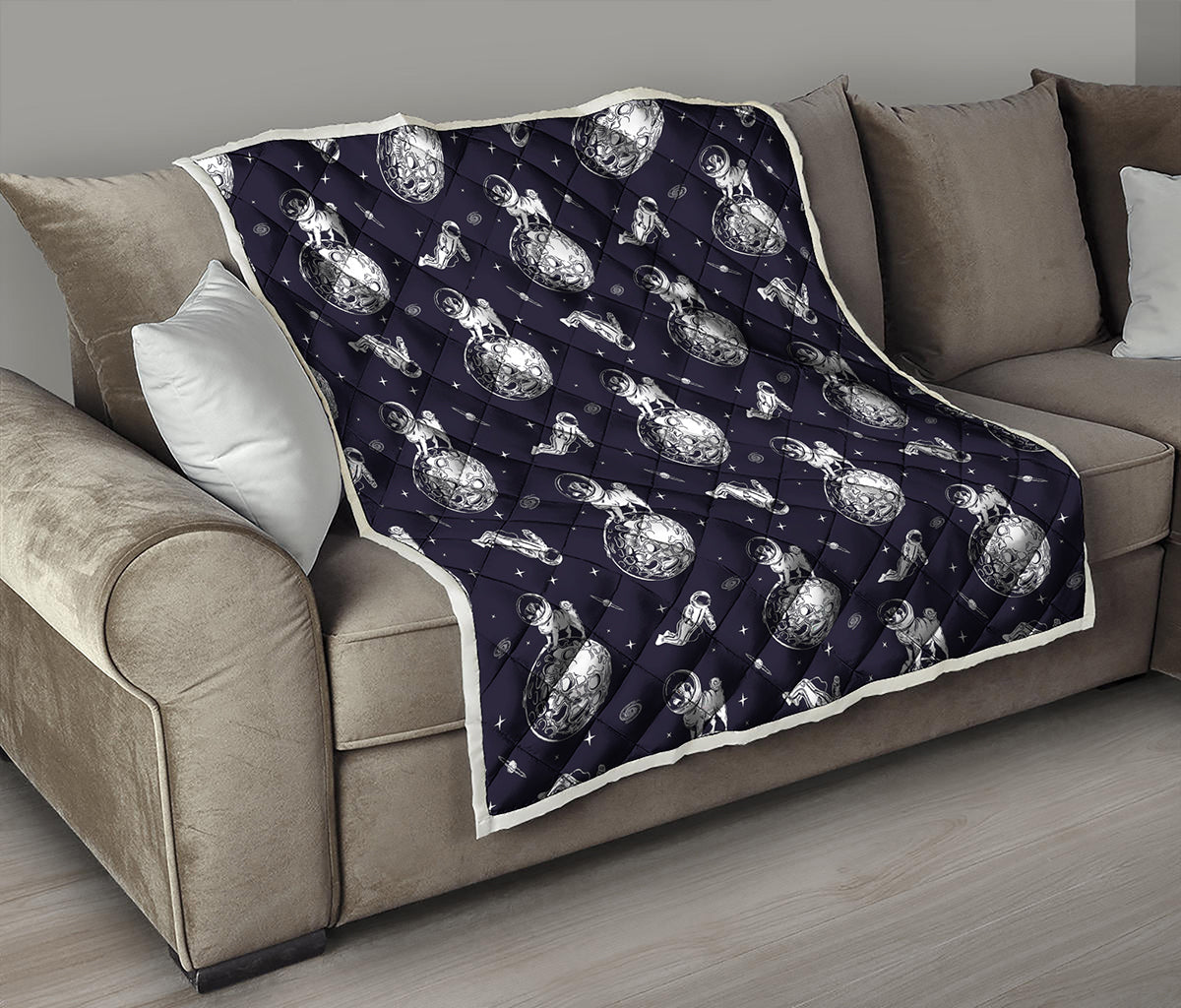 Astronaut Pug In Space Pattern Print Quilt