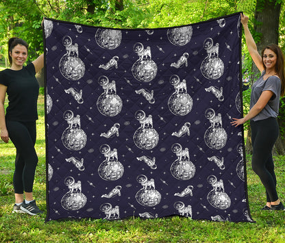 Astronaut Pug In Space Pattern Print Quilt