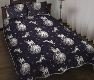 Astronaut Pug In Space Pattern Print Quilt Bed Set